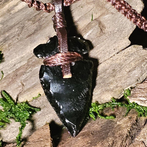 Spiritual talisman pendant for grounding and protection