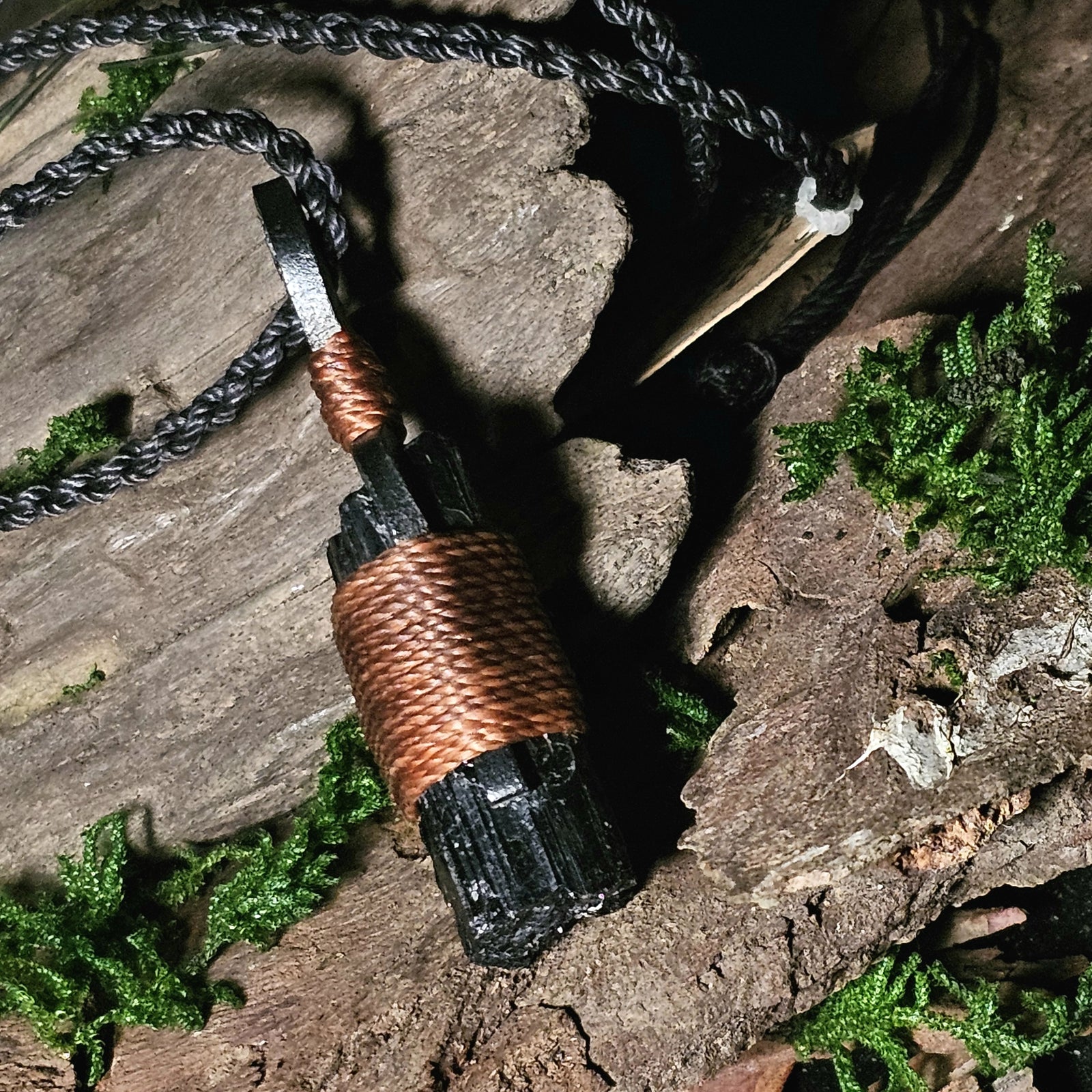 Grounding pendant with black tourmaline stone and cord